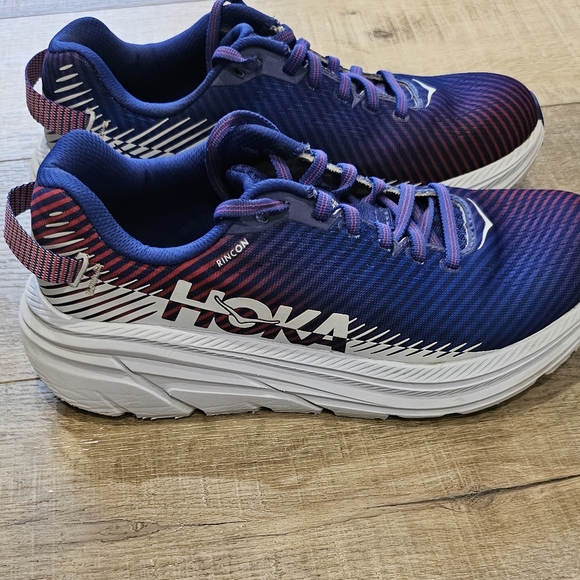 Hoka one one shoes size 6.5 - Picture 1 of 6